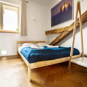 Old Town Square Suites 2* Praha